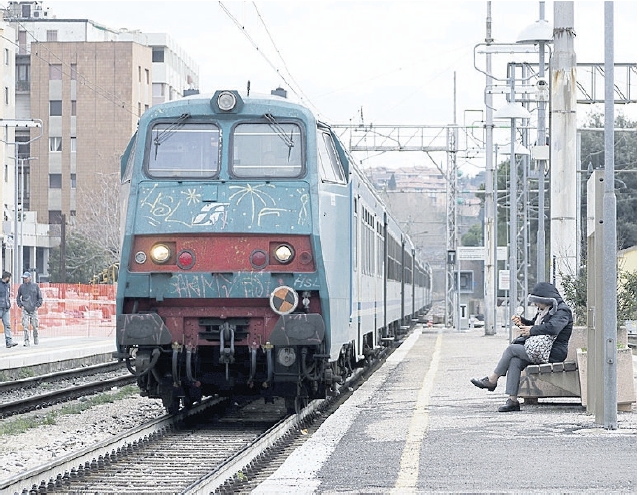 Da Roma verso l’Umbria cambiano 40 treni