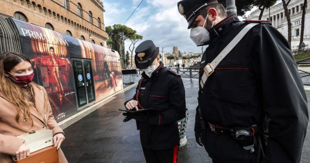 Green pass sui mezzi pubblici, il pressing di Regioni e assessori per il milione di studenti non vaccinato: “Serve una moratoria, rischio caos” – Il Fatto Quotidiano