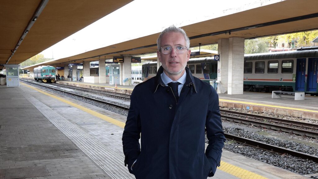 Siena-Roma, sogno del treno diretto: “Aspettiamo la consegna dei Blues”